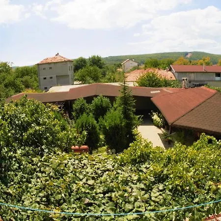 Atanasovi House شكوربيلوفتسي