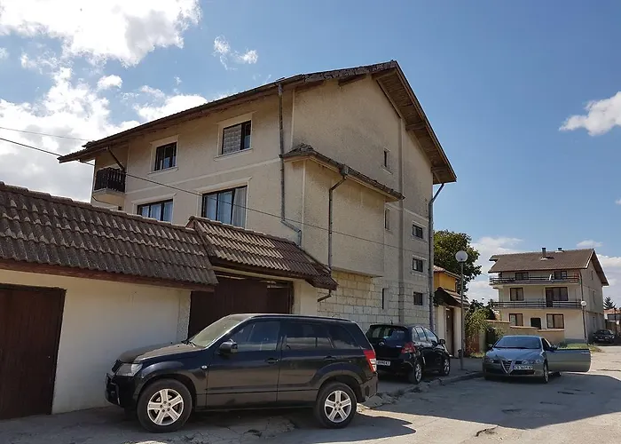 Atanasovi House 2* Shkorpilovtsi