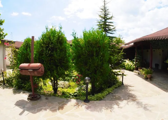 Atanasovi House 2* Shkorpilovtsi