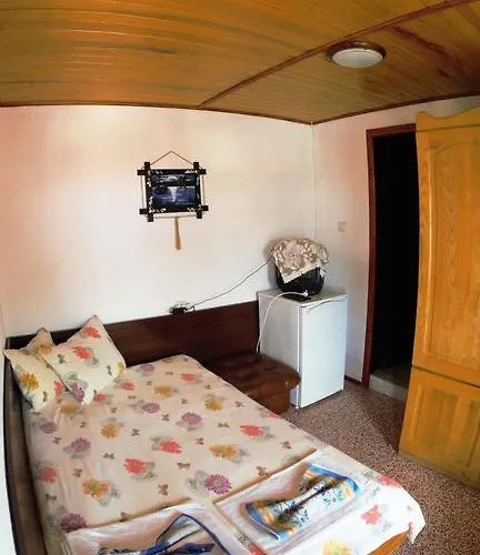 Casa de hóspedes Atanasovi House 2*